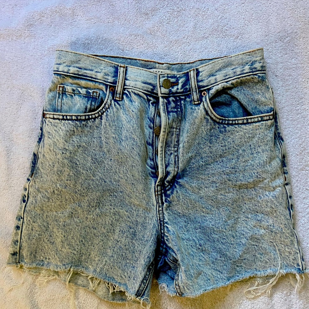 PacSun distressed girlfriend jean shorts size 27